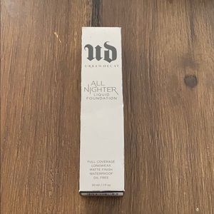 Urban Decay All Nighter Liquid Foundation 8.0
